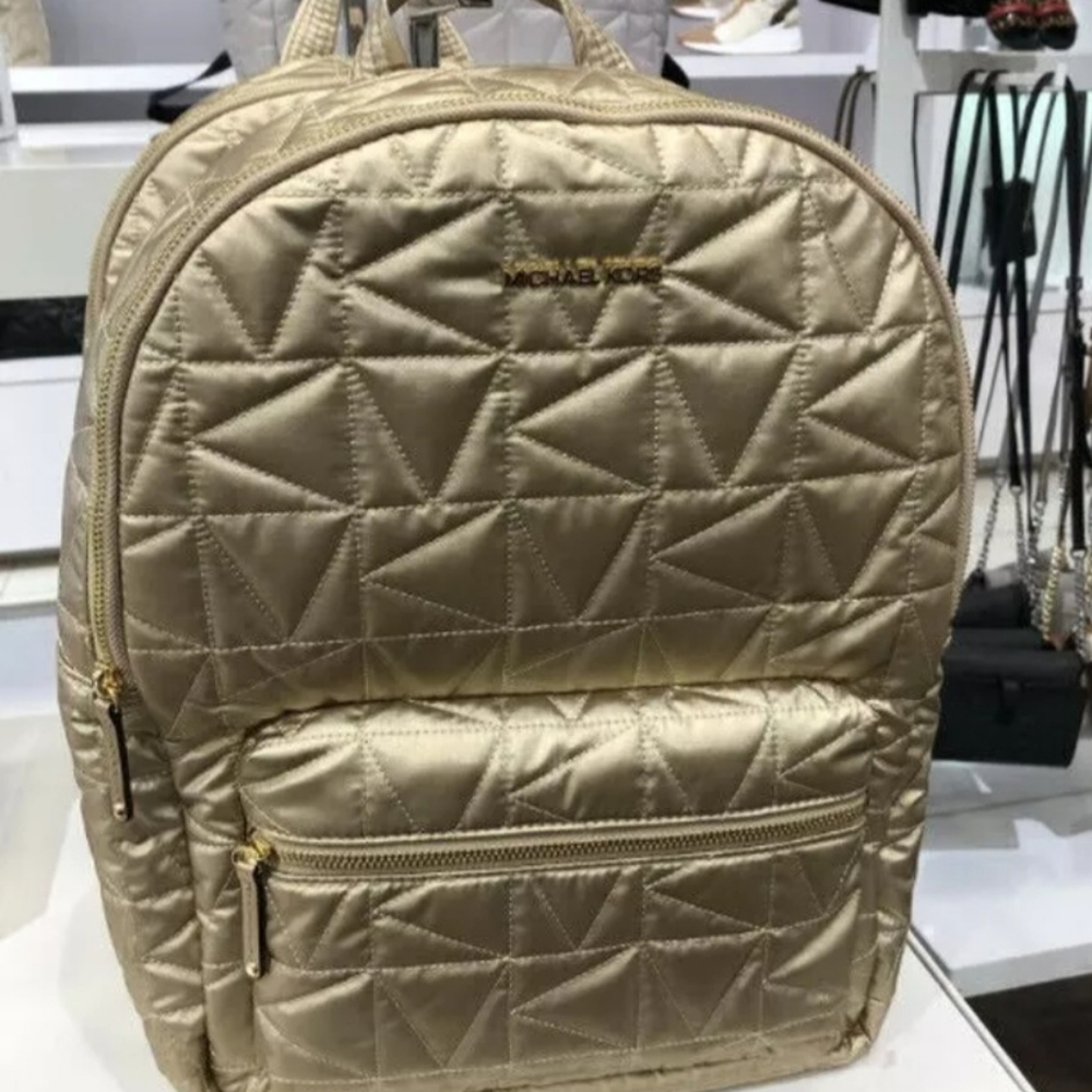 NWT Michael Kors Winnie Gold Quilted Backpack